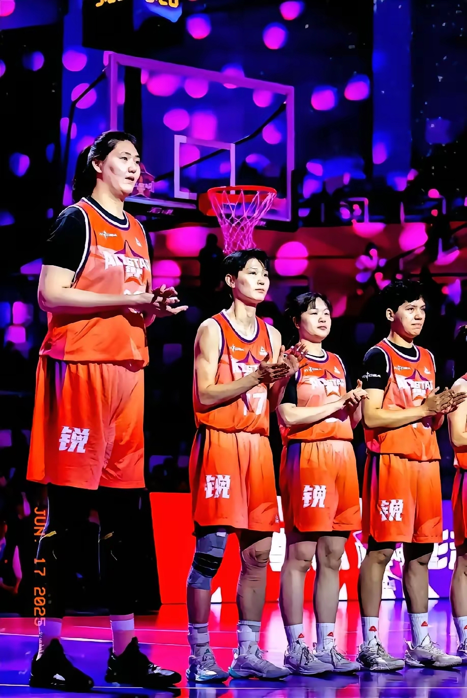 包含社区盾转会期走向成谜,休斯敦火箭战术微调,赛场秩序良好,训练强度明显提升的词条 包含社区盾转会期走向成谜,休斯敦火箭战术微调,赛场秩序良好,训练强度明显提升的词条