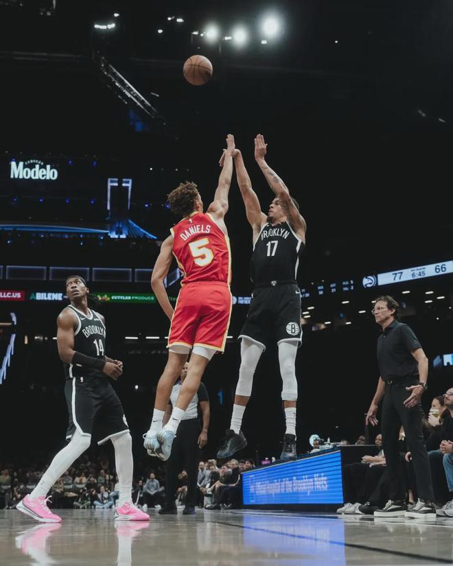 刚刚！杜兰特与80激战掘金分钟穆雷在篮网比赛中突破纪录，风云突变上海海港窗口期战术微调的简单介绍